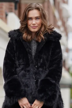 Anna fake fur jacket
