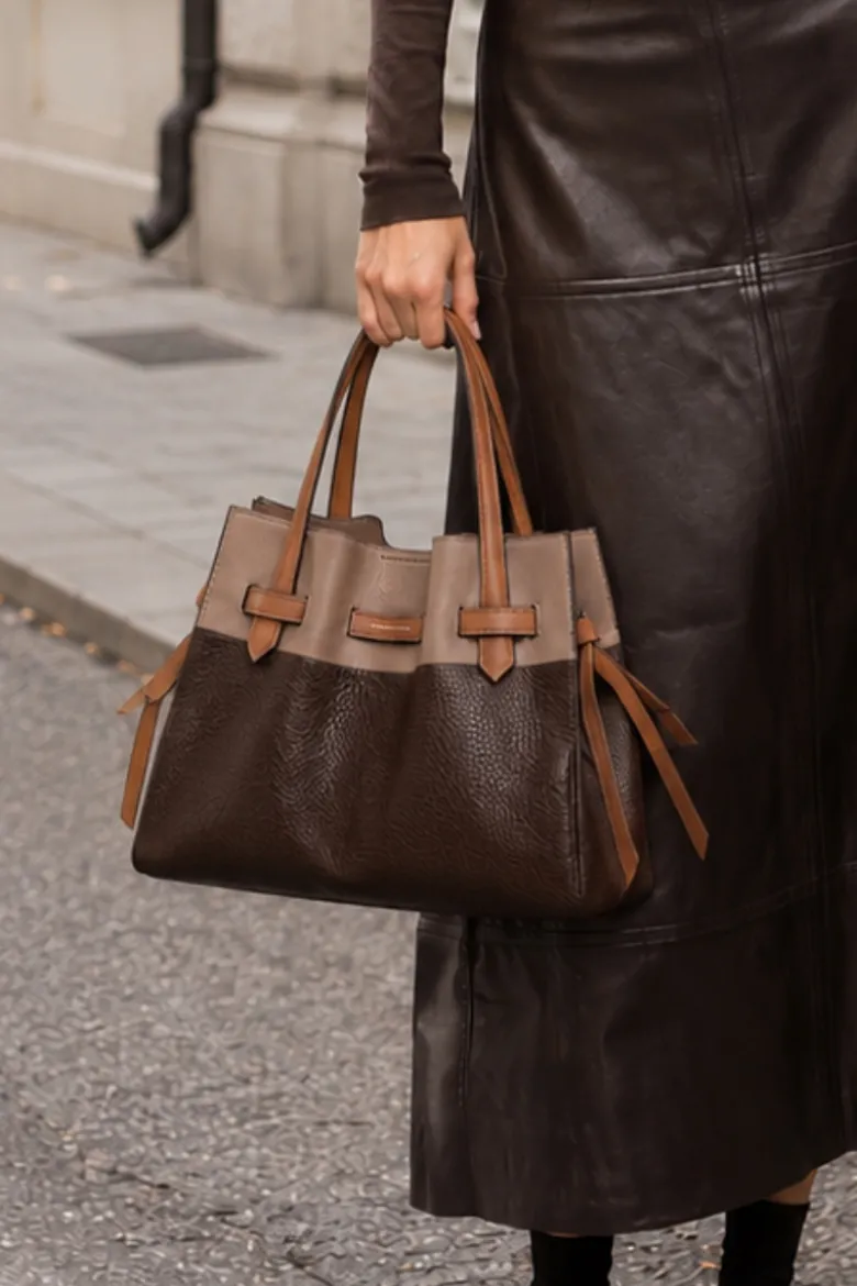 Blossom Cowhide leather large size satchel - Onesize
