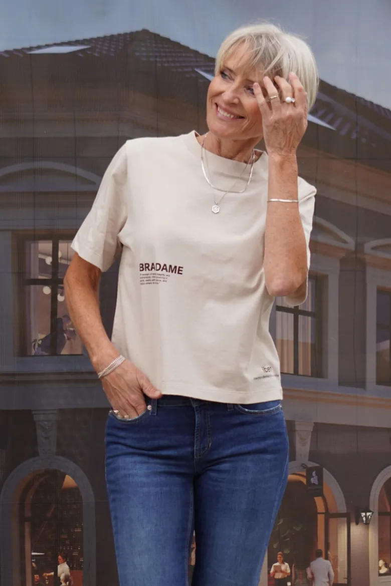 Bra dame tee