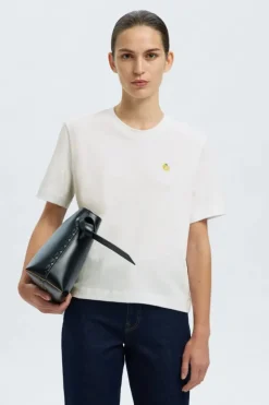 Ella ss emb boxy tee