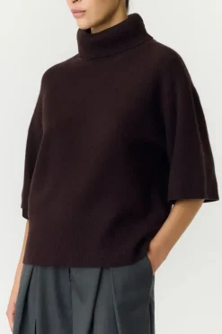 Emila 2/4 wool knit pullover