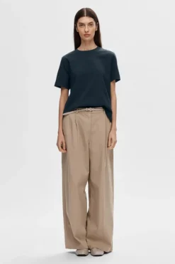 Essential ss boxy tee