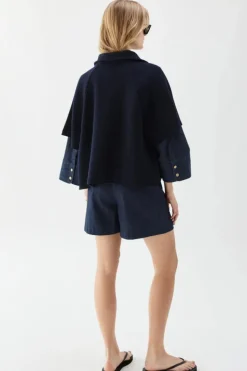 Gertrude cape