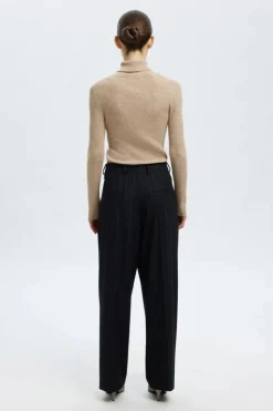 Ingrid LS Knit Wool blend roll neck