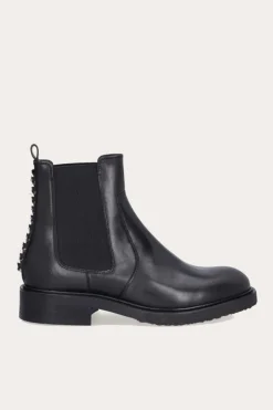 Jen Boots