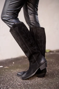 Jessie long boots
