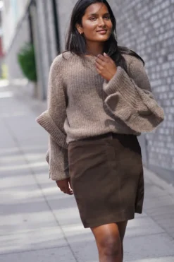 Kaya mw suede skirt