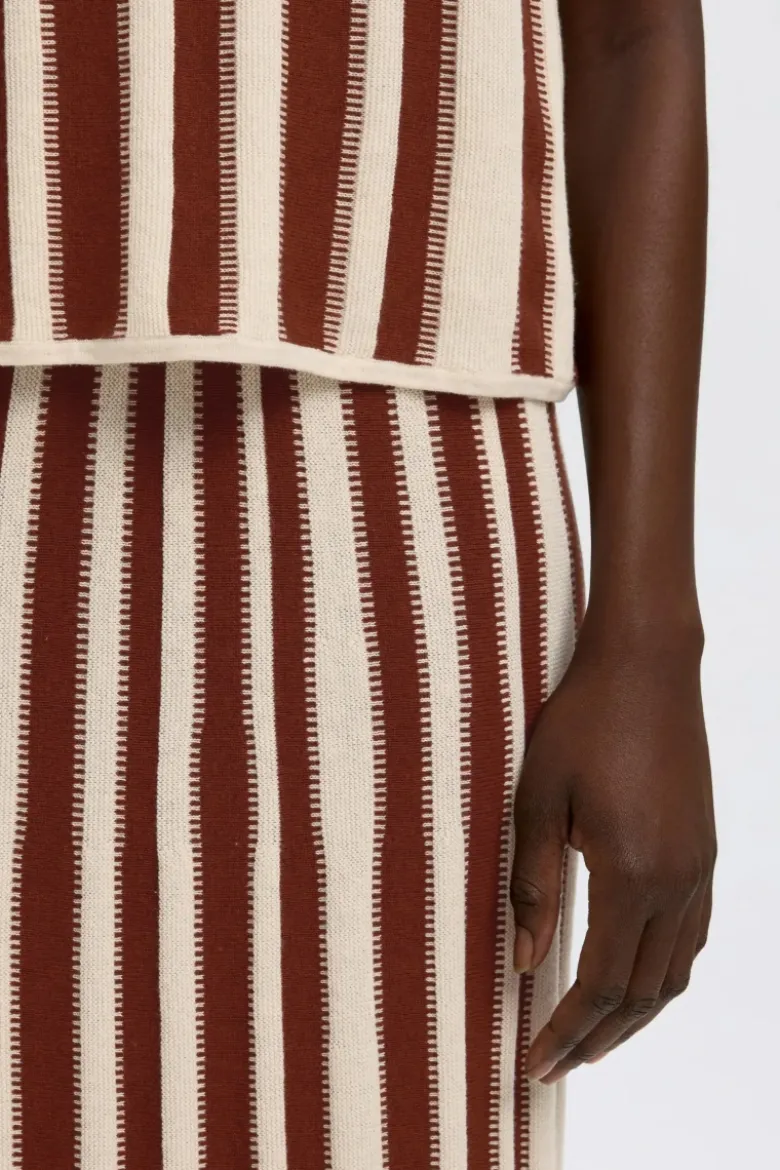 Lina hw knit long skirt