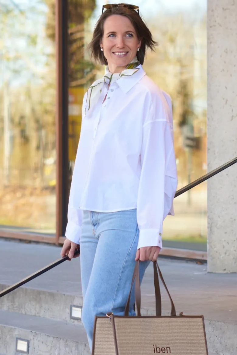 Nesrine Selmina Shirt