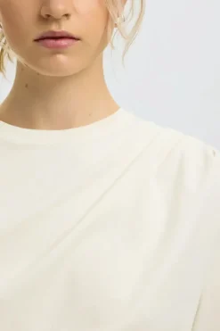 Oline light twist tee