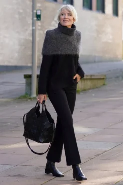 Paris flared