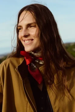 Rebel Scarf - One S