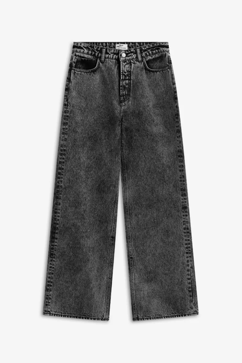Reign jeans