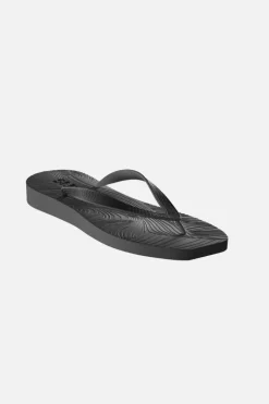 Tapered platform