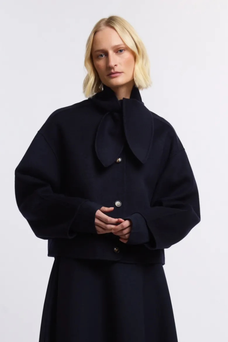Tie wool jacket